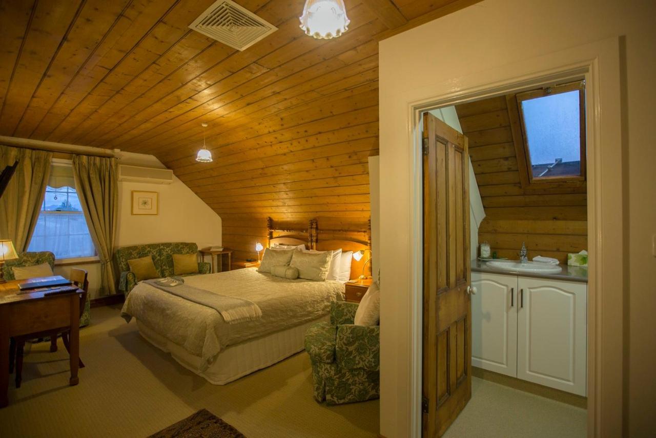The Racecourse Inn Longford ภายนอก รูปภาพ